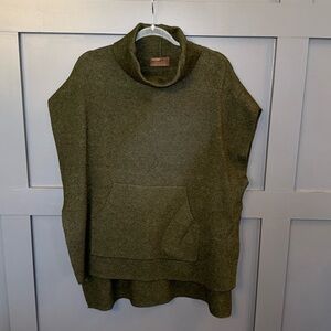 Kerisma Poncho- One Size Dark Green